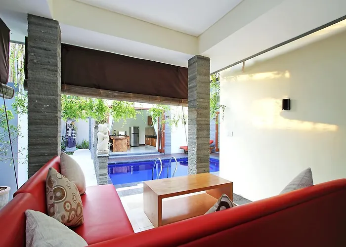 Villa Seminyak Villa *